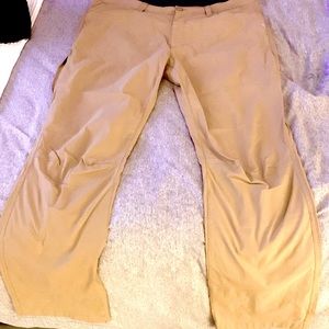 Eddie Bauer regular fit Khacki stretch fit pants.36x32